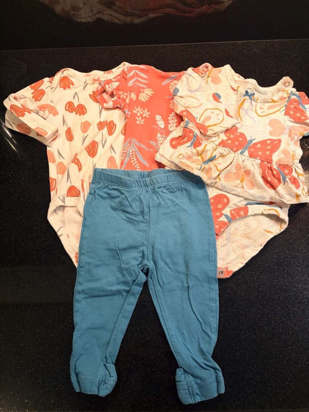 Carter's Baby Girl 4-Piece 6M Butterfly Floral Cotton Bodysuit & Legging Set